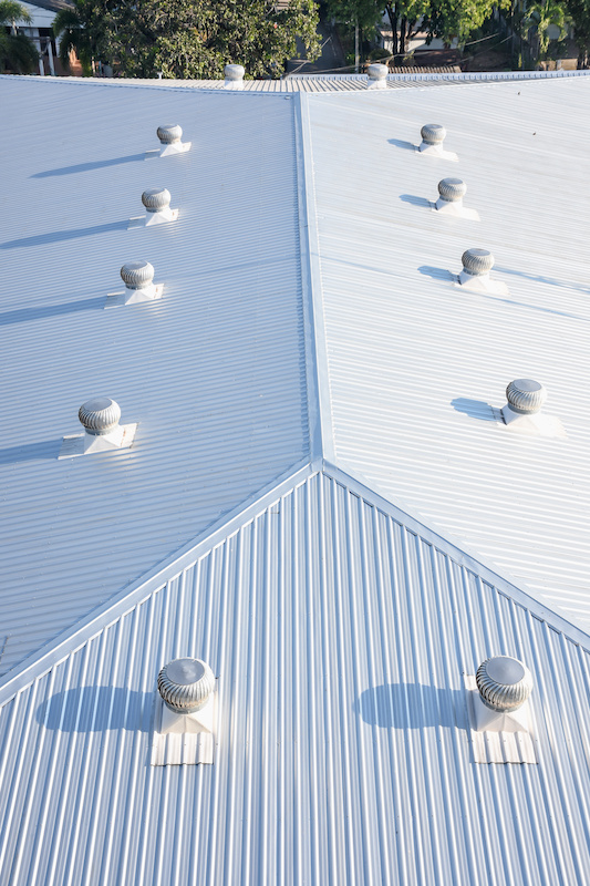 commercial roof washing