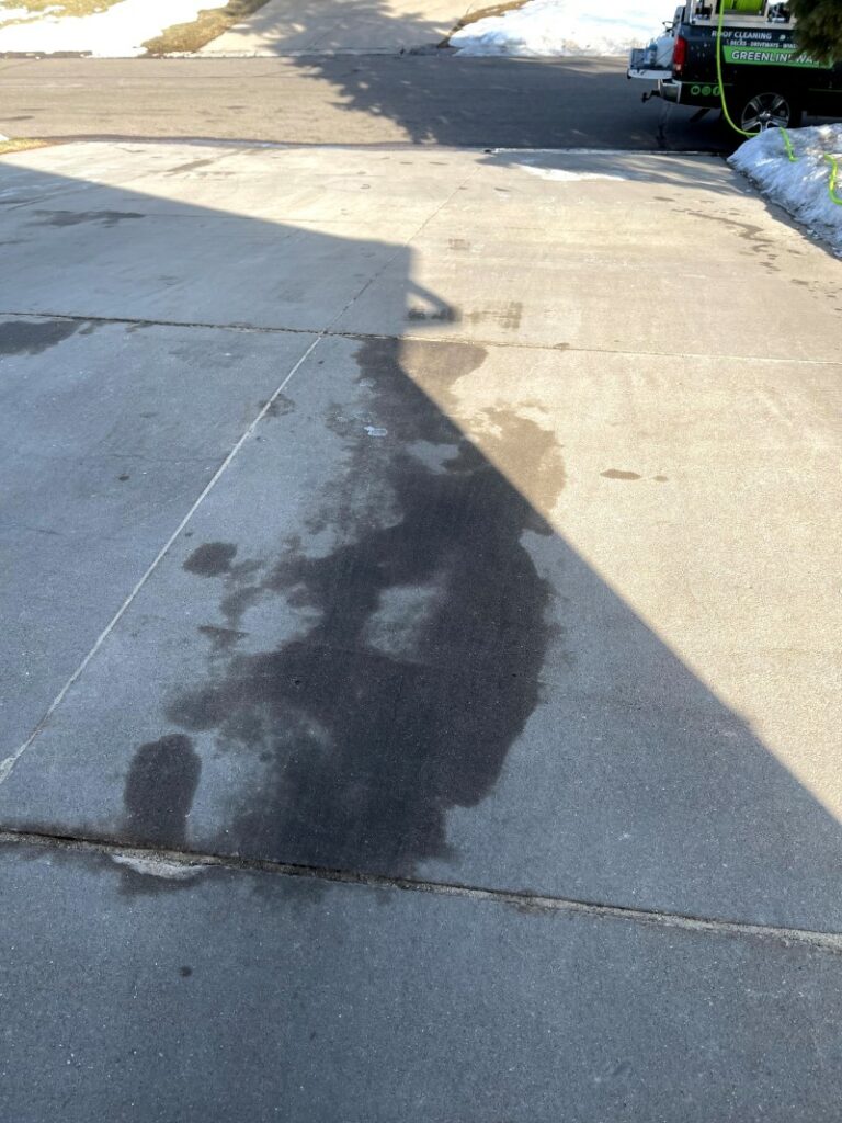 Driveway Pressure Washing In St Paul, MN