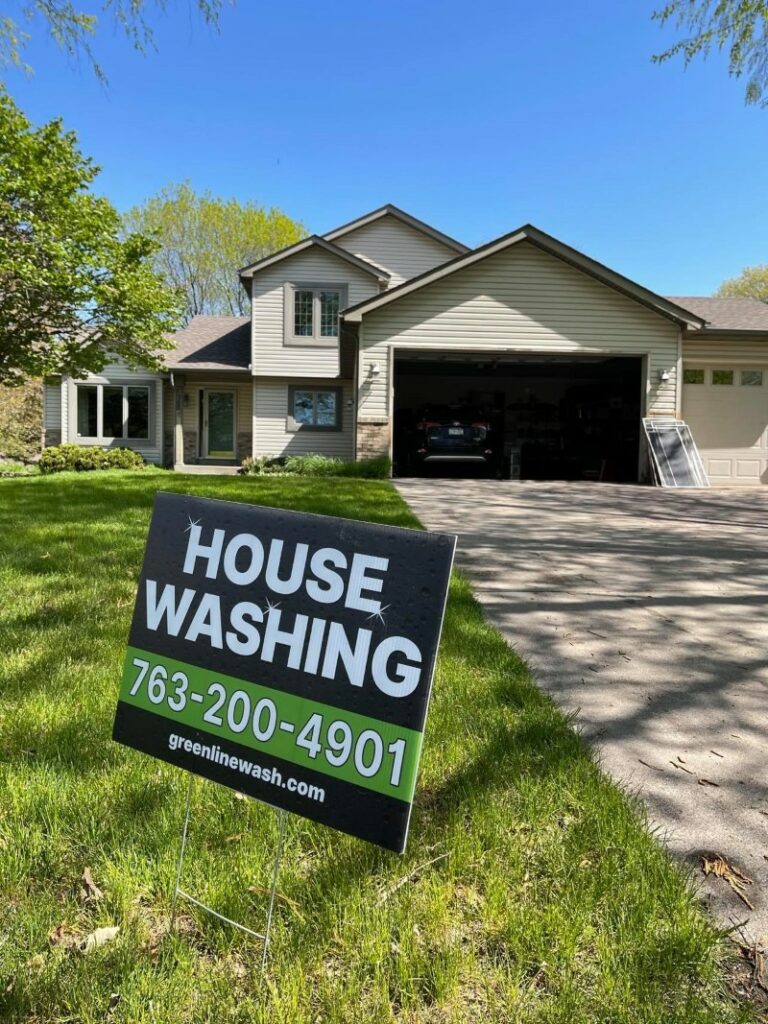 House Washing In Lino Lakes, MN